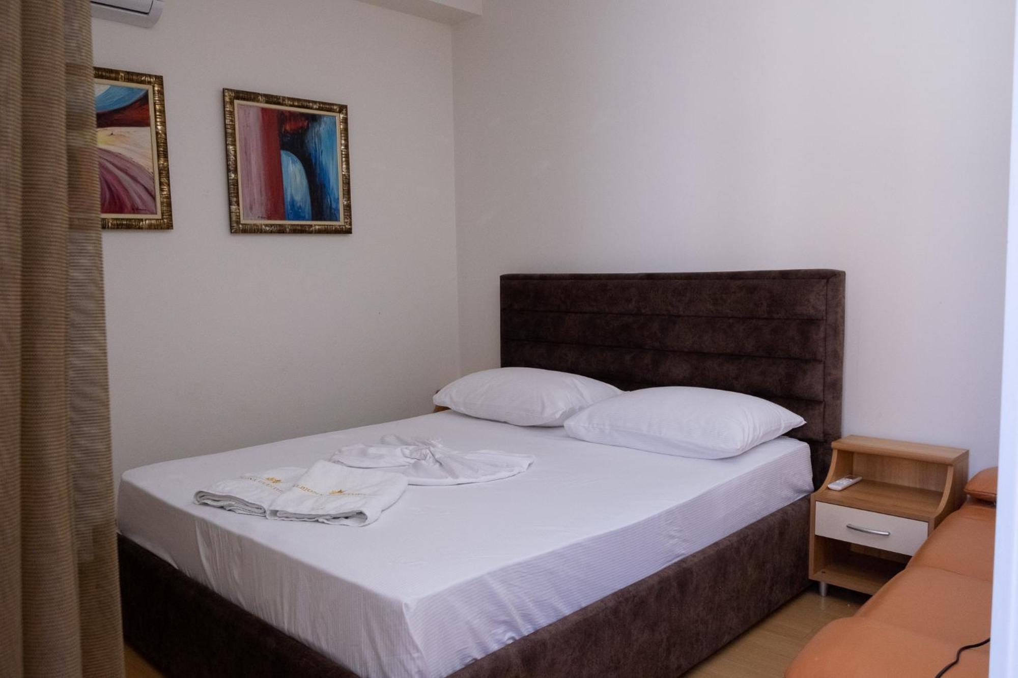 Albjona Guesthouse Тирана Екстериор снимка