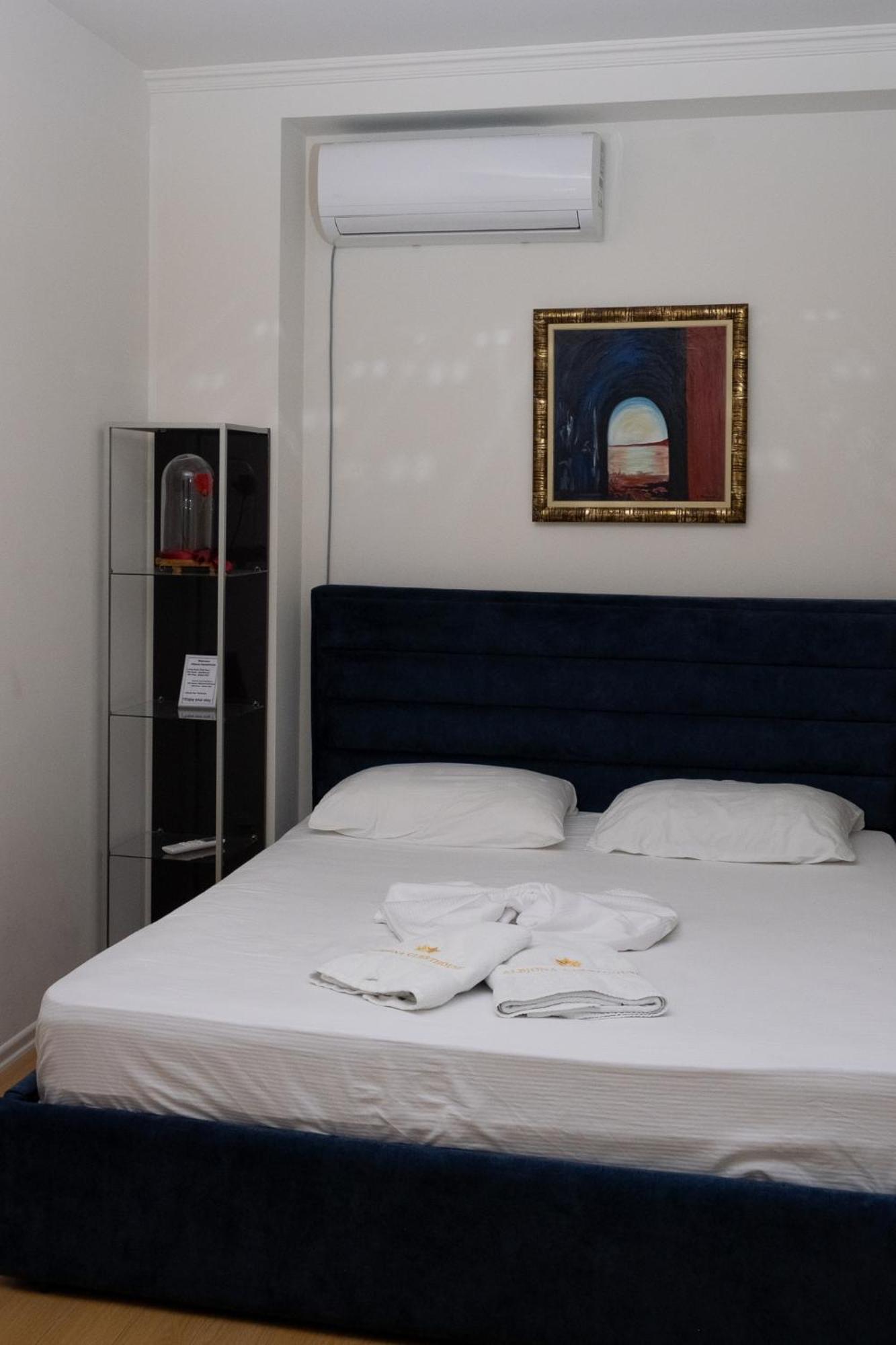 Albjona Guesthouse Тирана Екстериор снимка