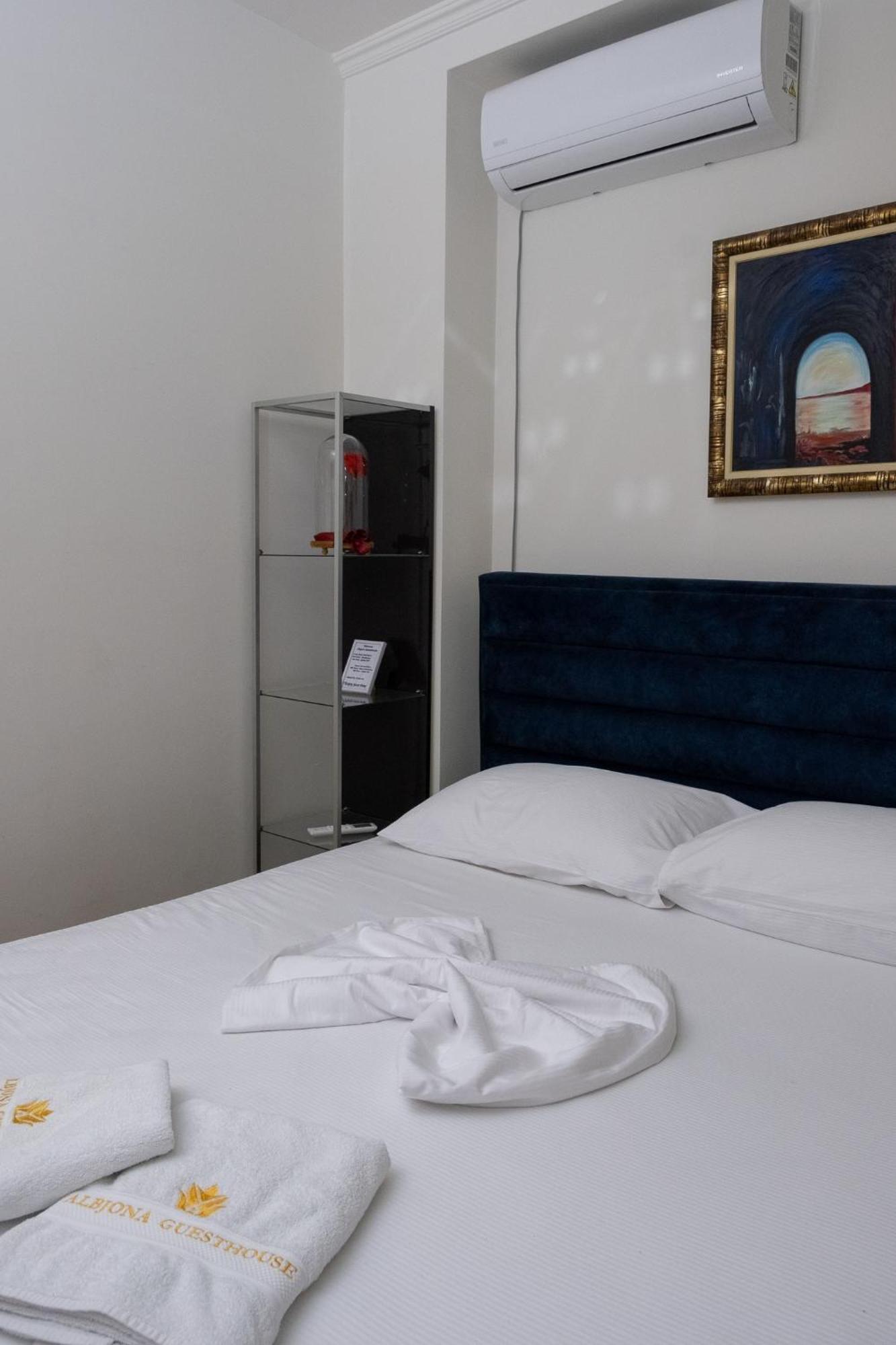Albjona Guesthouse Тирана Екстериор снимка