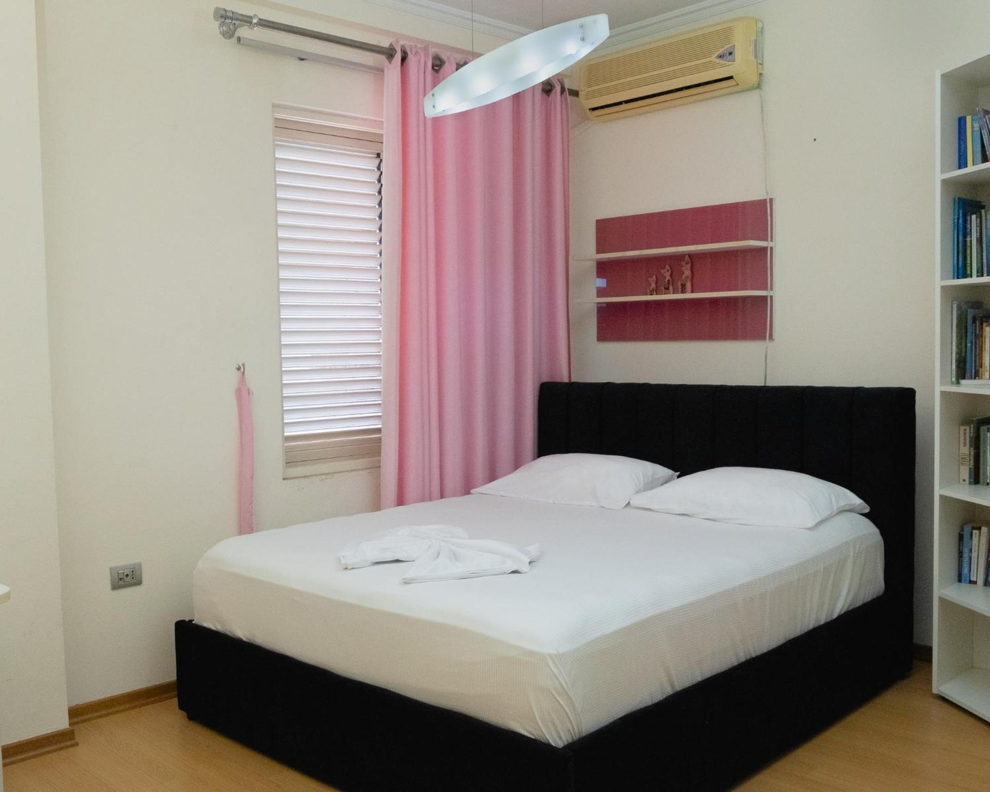 Albjona Guesthouse Тирана Екстериор снимка